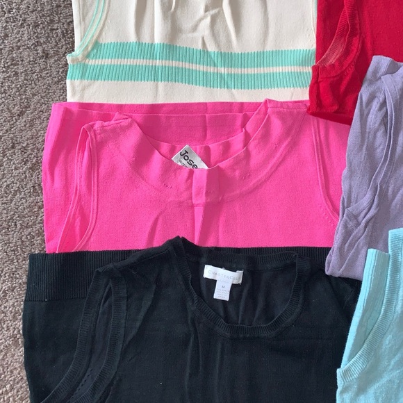 Sweater Tanks 🧡 - Picture 2 of 3